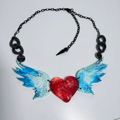 Collar Free Love