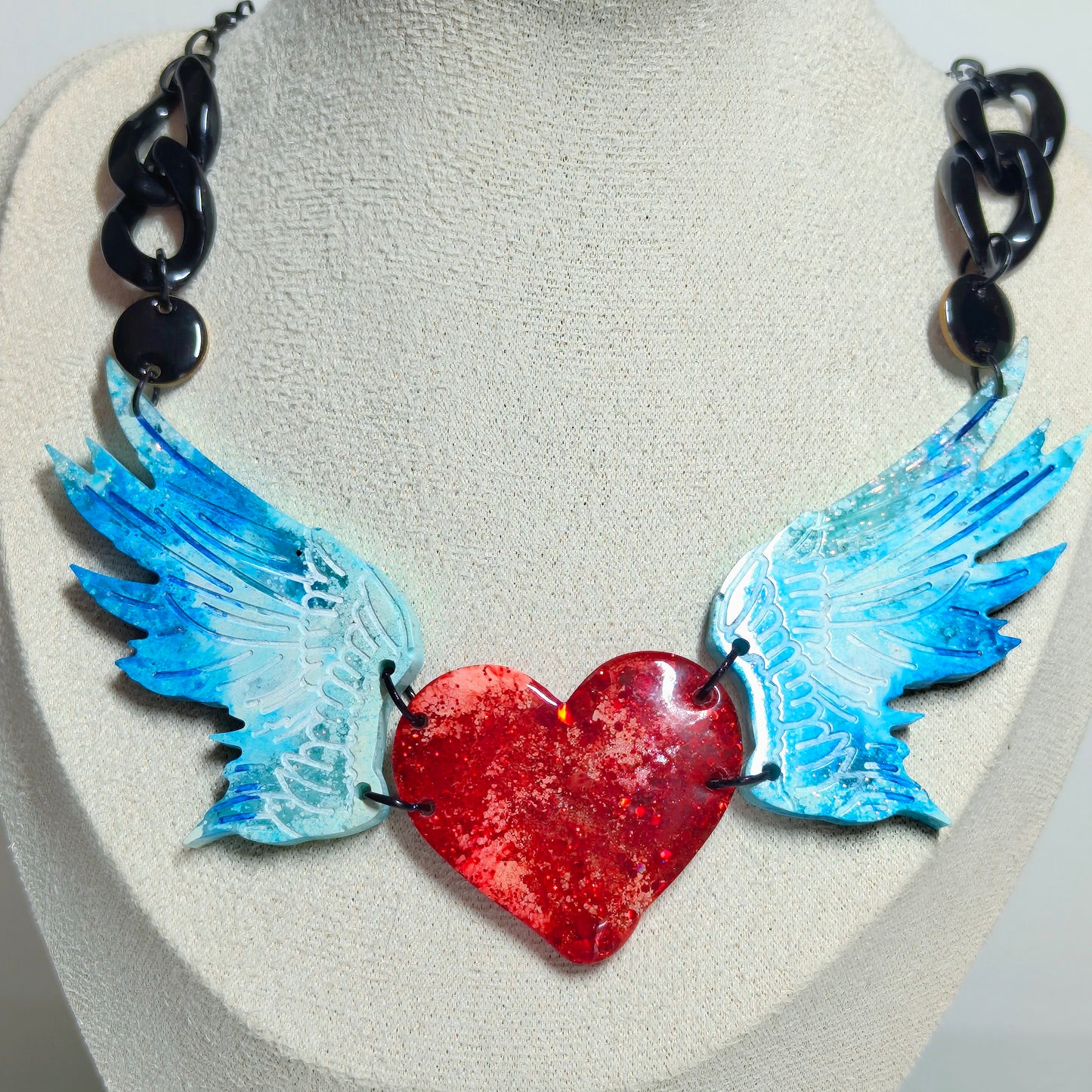 Collar Free Love