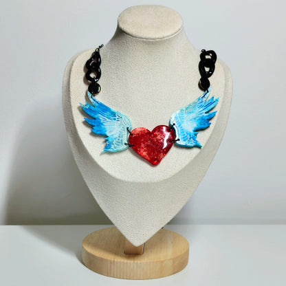 Collar Free Love