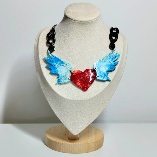 Collar Free Love