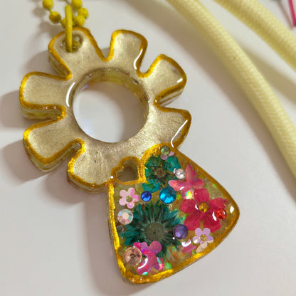 Charm Pilarica Amarilla